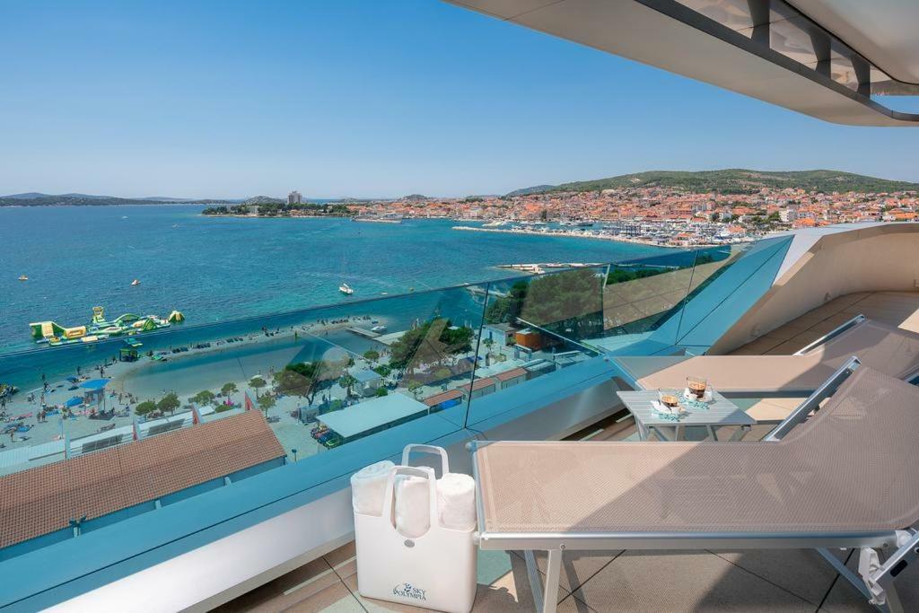 Apartament M & E Vodice Exterior photo