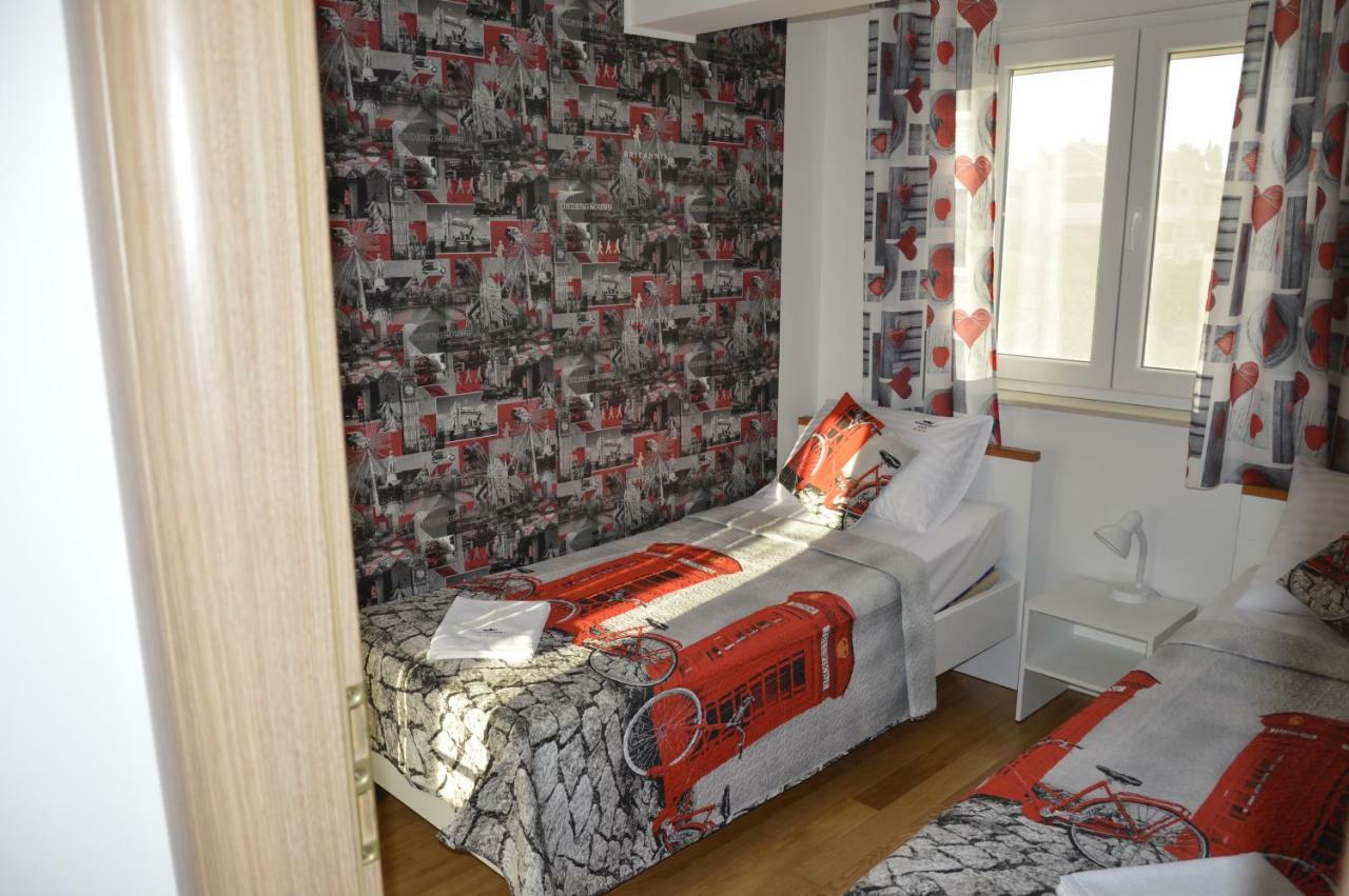 Apartament M & E Vodice Exterior photo