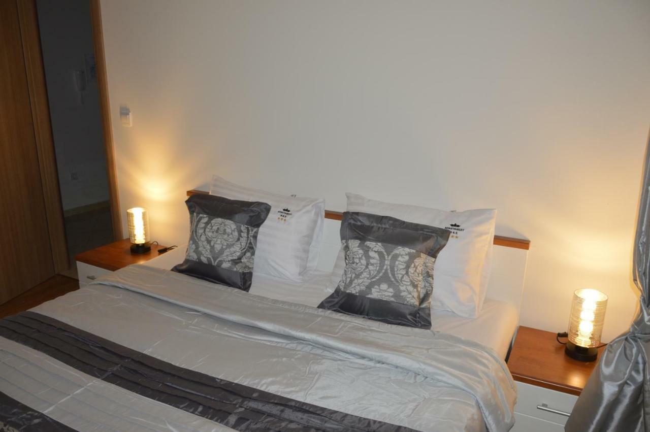 Apartament M & E Vodice Exterior photo